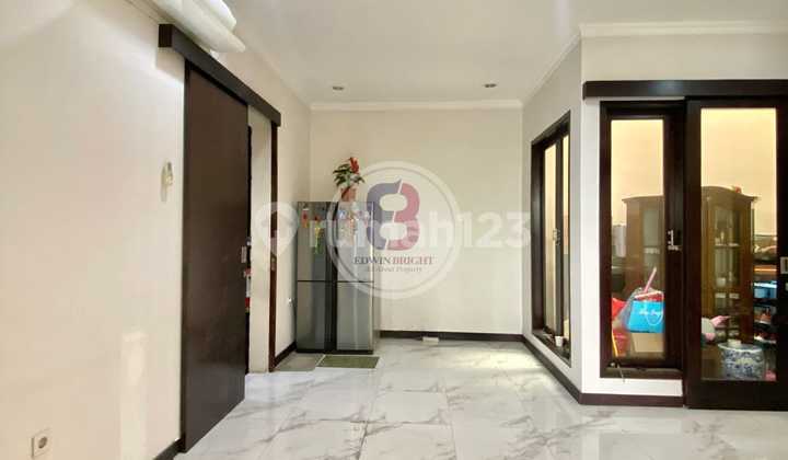 Murah! Rumah 2 Lantai Lokasi Strategis di Bintaro Jaya Sektor 9 2