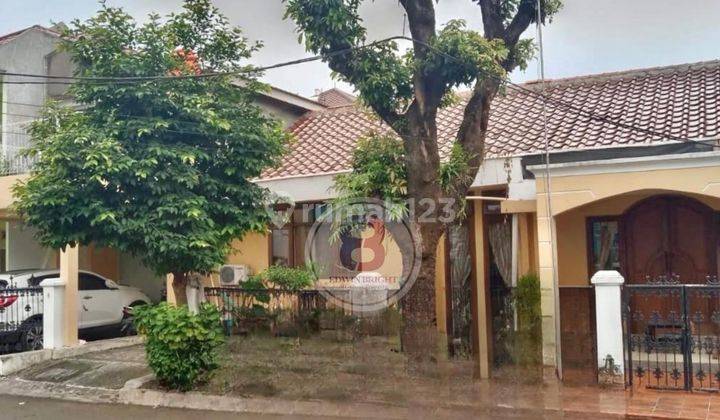 Rumah Dijual Lokasi Sangat Strategis di Senayan Jakarta Pusat 1