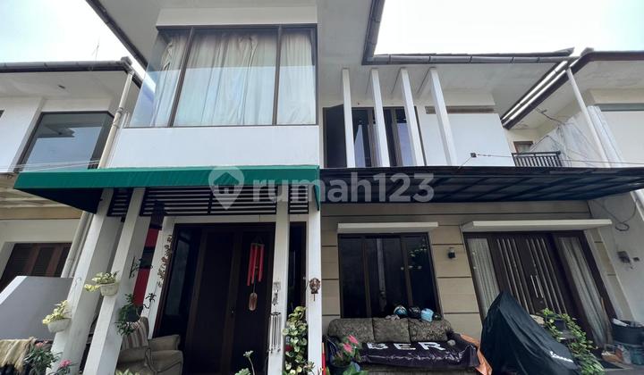 Turun Harga! Rumah Strategis di Bintaro Jaya Sektor 1