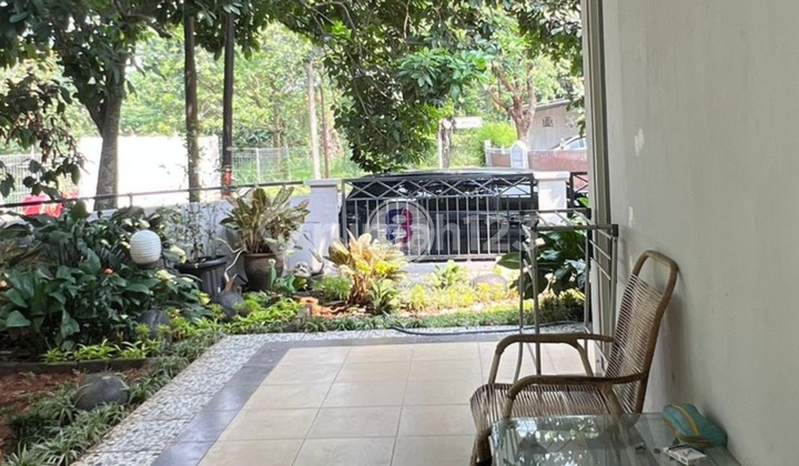 Dijual Rumah Mewah di Jakarta Selatan - Lokasi Strategis