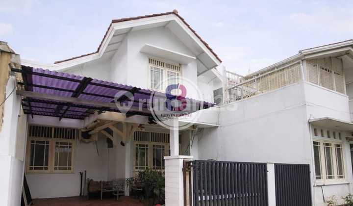 Rumah Modern Bintaro Jaya Sektor 3 - Lokasi Strategis Rumah Modern Bintaro Jaya Sektor 3 - Lokasi Strategis