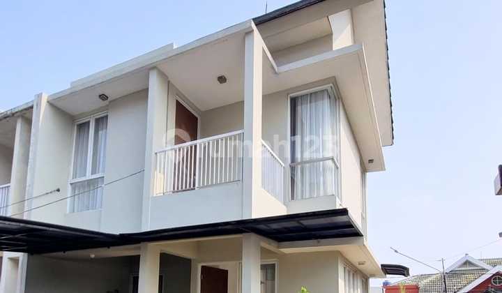 House for Sale in Bintaro Sector 3 Area Best Price Spacious Garden 1