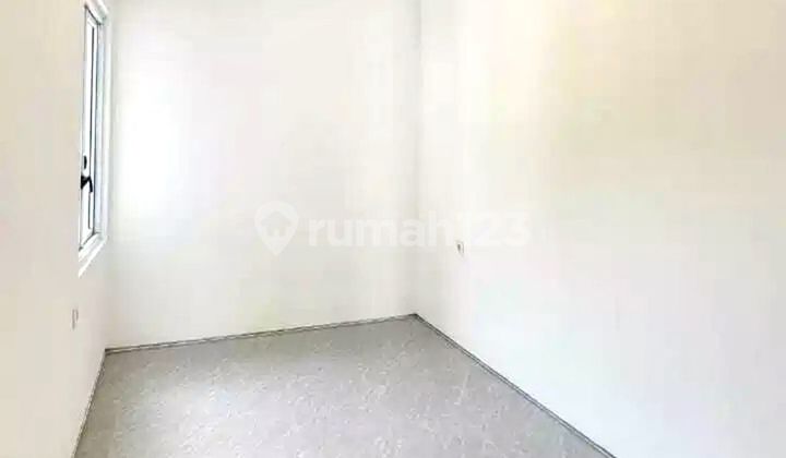 Turun Harga! Rumah Minimalis 2 Lantai di Area Bintaro Sektor 7 2
