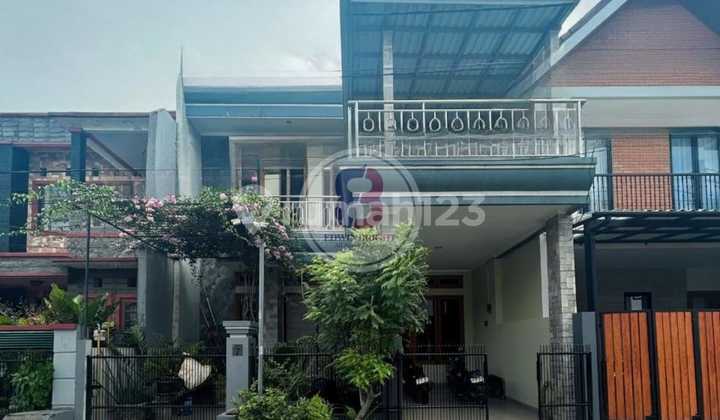 Rumah Dijual Dekat Tol Parigi di Graha Raya Bintaro Siap Huni