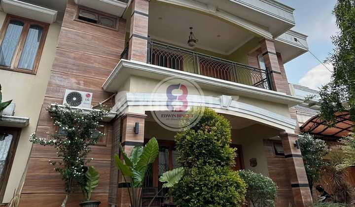 Rumah Dijual Di Pasar Minggu Jakarta Selatan Desain Modern Klasik