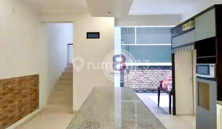 Dijual Rumah 2 Lantai Lokasi Favorit Bintaro Sektor 7