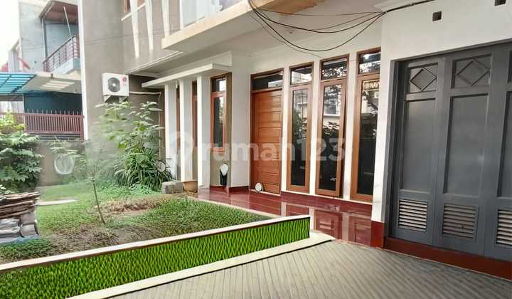 Rumah Disewakan 2 Lantai Batununggal Jelita Bandung