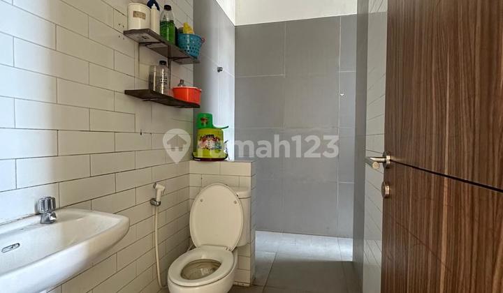 3-Story House for Sale in Muara Karang, Pluit, North Jakarta 2