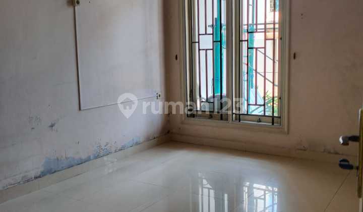 Dijual Rumah di Puri Anjasmoro 2