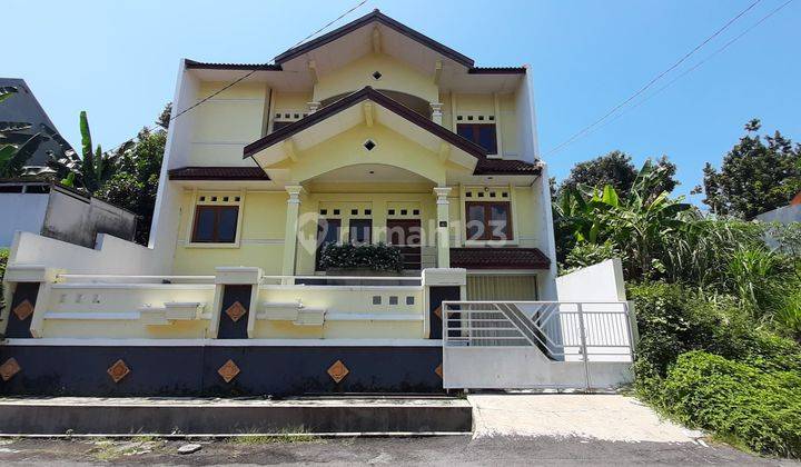 Dijual rumah di bukit sari 1