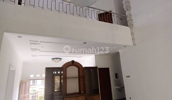 Dijual rumah di bukit sari 2