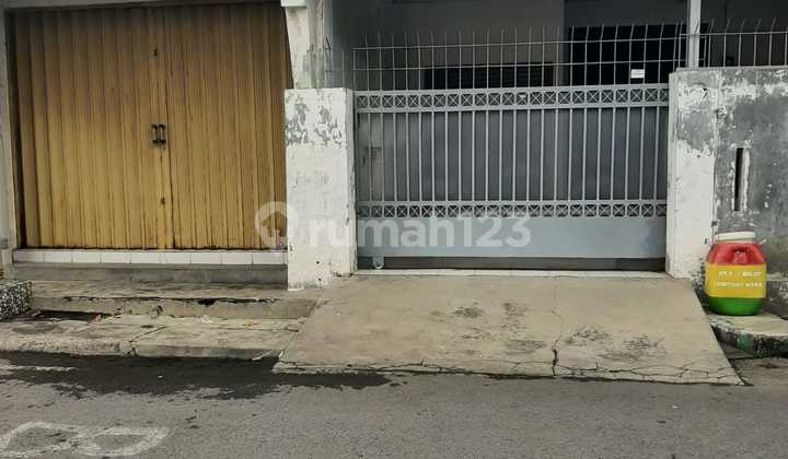 For Sale House in Bintoro Raya, East Semarang 1