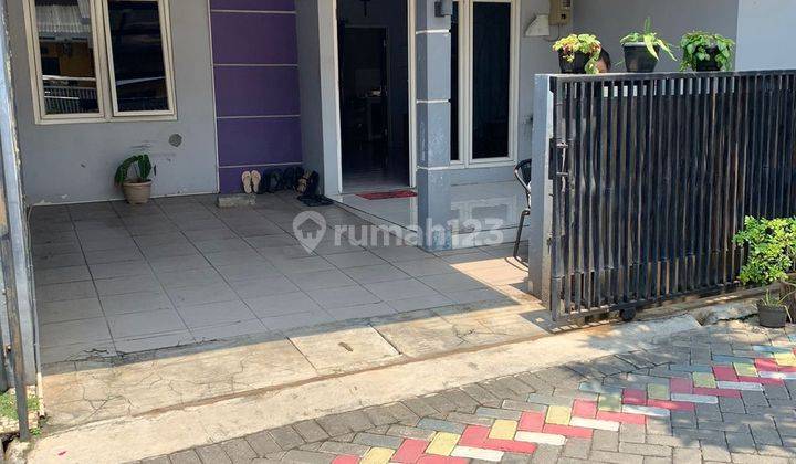 Rumah di Perumahan Medoho Asri SHM Bagus hadap Utara 1