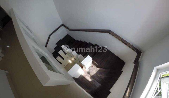 Rumah siap huni dekat ke pondok indah  14