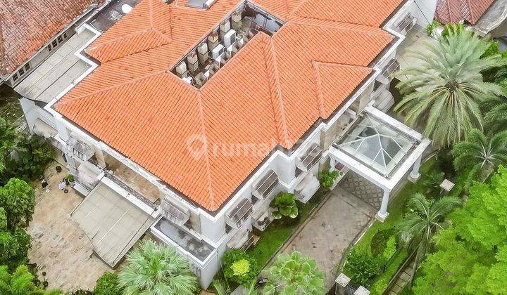 Rumah di menteng siap huni lokasi strategis 2