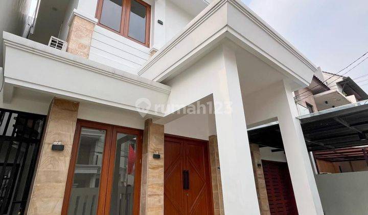 Rumah Siap Huni Di Pondok Indah Lingkungan Tenang 2