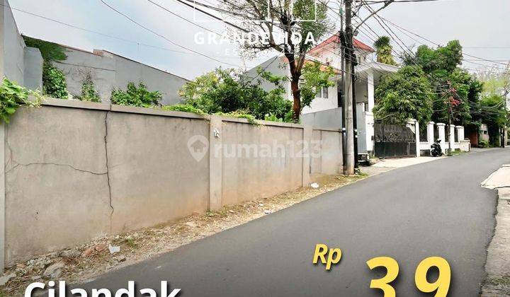 Tanah Cocok Untuk Hunian Di Cilandak Depan Dua Mobil 1