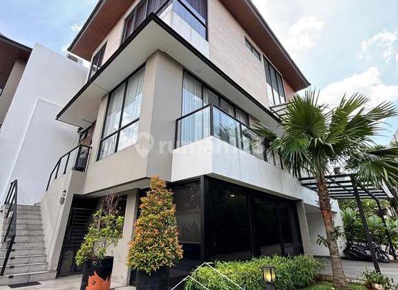 Rumah Dalam Townhouse Di Cilandak Dekat Akses Tol