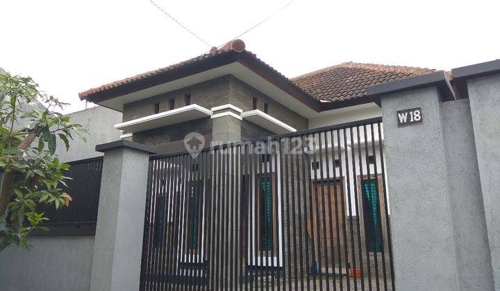 Rumah Mewah Candra Kirana Pusat Kota Kediri Akses Jalan Lebar 2