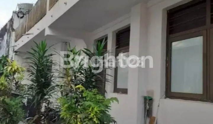 Peneleh, Rumah Second Row Jalan 3 Mobil Harga Nego Tipis