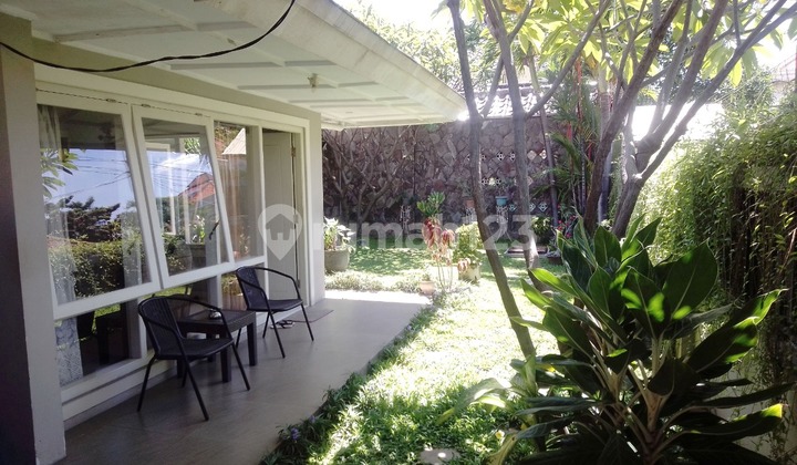 MURAHH POLL, RUMAH HOOK TINGGAL LOKASI DI AREA MANYAR SURABAYA DEKAT JALAN UTAMA/KEMBAR