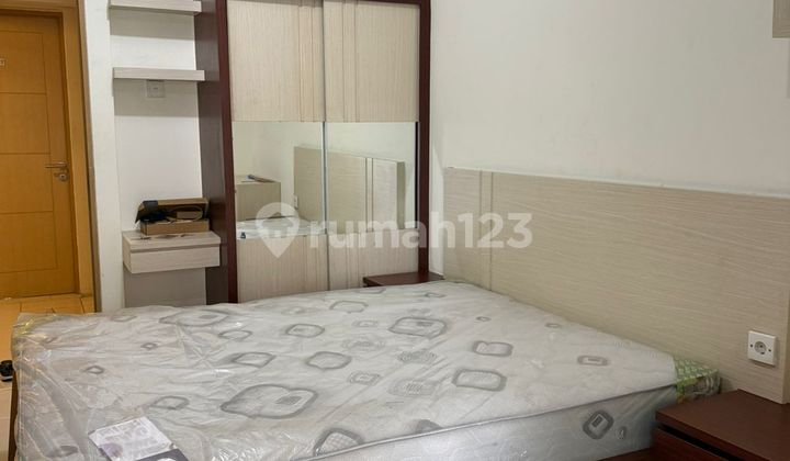 Stanford Educity Tower Pakuwon City 18th Floor Furnished Studio with Pool View