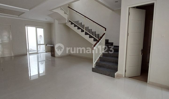 Buyer Only Rumah Baru Manyar Dharmahusada Surabaya Row Jalan 3 Mobil