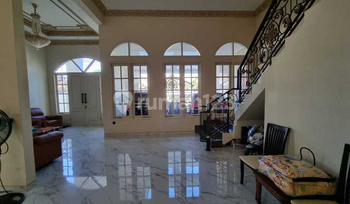 MANYAR REJO SURABAYA POSITION HOOK ROW 3-CAR WIDE STREET SLIGHTLY NEGOTIABLE MANYAR REJO SURABAYA POSITION HOOK ROW 3-CAR WIDE STREET SLIGHTLY NEGOTIABLE