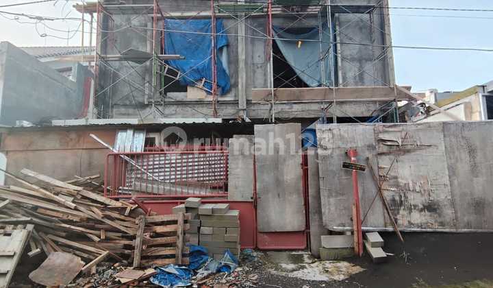Wisma Mukti, One Gate Lokasi Favorit Dekat Gate Modern Contemporer