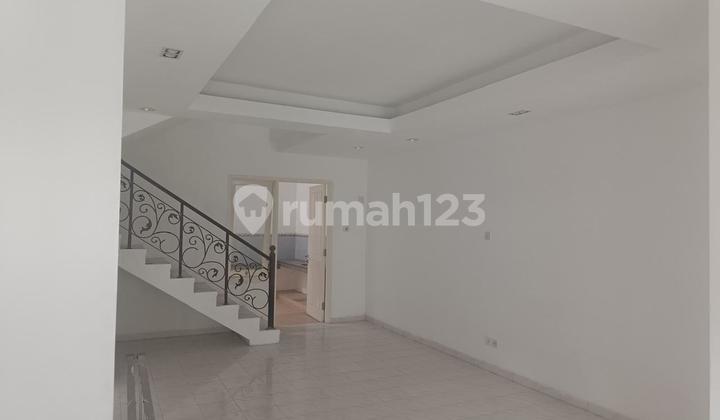 Turun 500 Juta Buyer Only, Rumah 2Lt Pakuwon City Surabaya Siap Huni