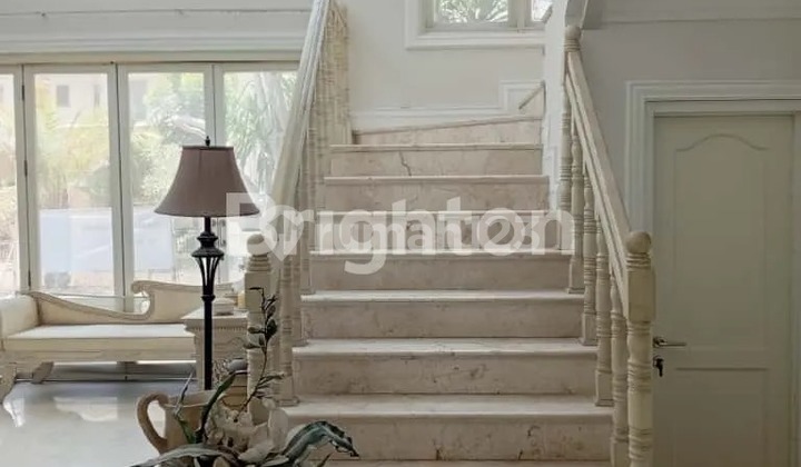 Regency 21 House Klampis Surabaya, 2 Floors Fully Furnished Min 2 Years