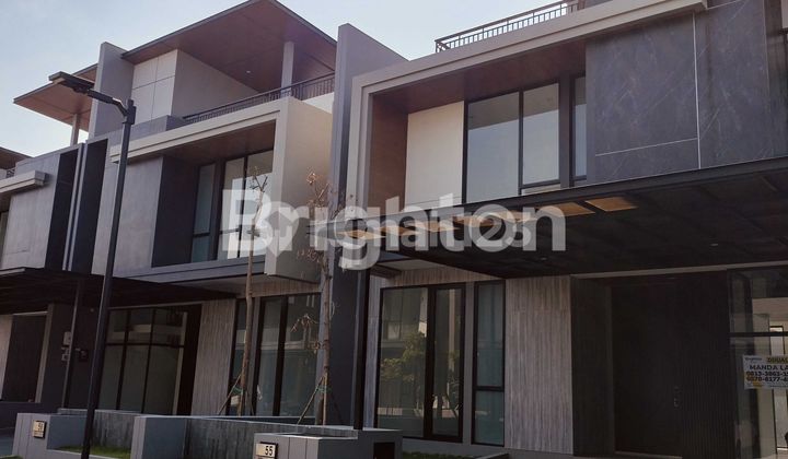 Rumah Baru Modern Minimalis, District 9 Citraland Surabaya, Ada Rooftop