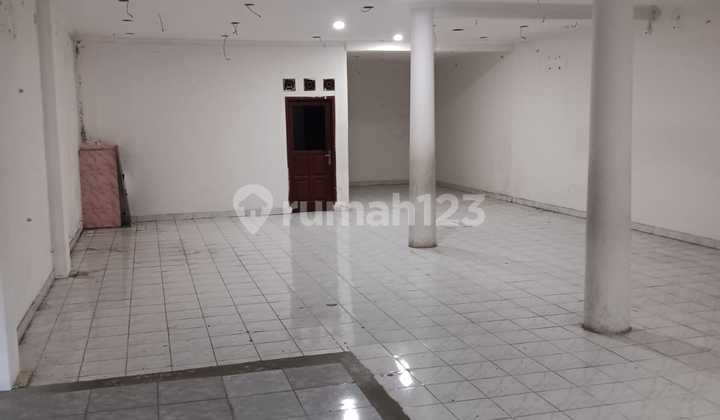 For Rent: Ready-to-Occupy Shop House in Suryakencana Location 2