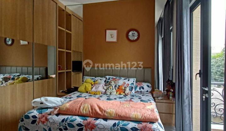 Dijual Rumah Siap Huni di Taman Surya 5 2