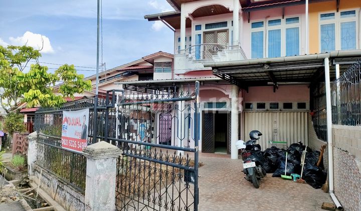 Rumah 2 Lantai Kota Pontianak Siap Huni Di Jl. Surya