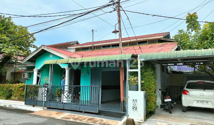 Rumah 2 Lantai Kota Pontianak di Pal 5 Rumah 2 Lantai Kota Pontianak di Pal 5