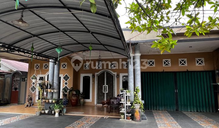 Rumah Nyaman Asri Strategis 2 Lantai Di Kota Singkawang 2