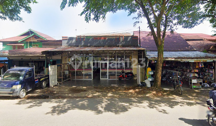 Dijual Ruko Dikawasan Ramai Didekat Universitas di Jl Komyos Sudarso