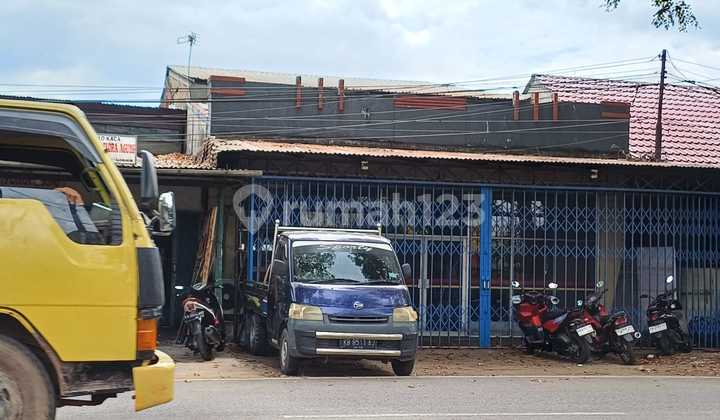 For Sale: Shop House in a Busy Area Near University on Jl Komyos Sudarso 2