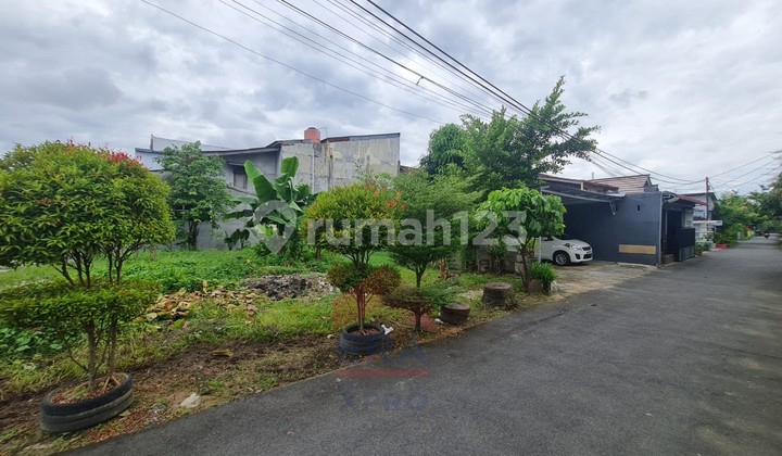 Tanah Tepi Jalan Dengan Posisi Hook di Jl..putri Dara Hitam 1
