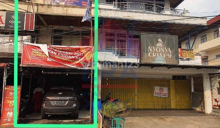 Ruko Area Pusat Kota Dan Siap Pakai di Tepi Jalan Gajah Mada