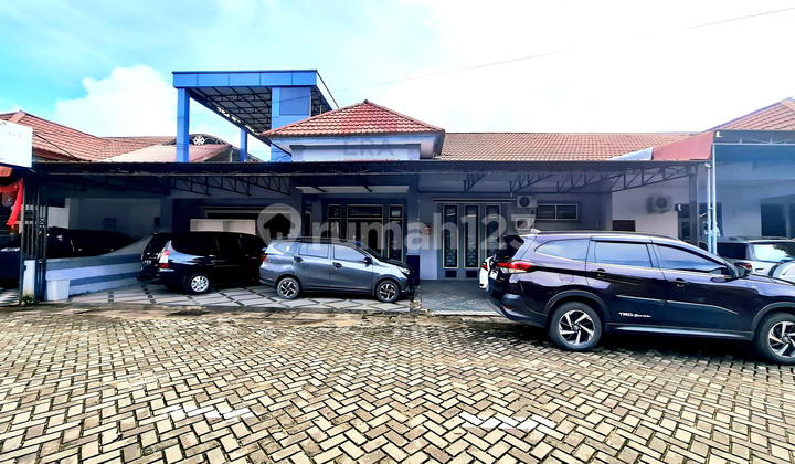 Rumah Luas Siap Huni Keluarga Lokasi Tengah Kota di Karya Baru