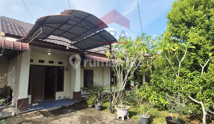 Hunian Keluarga Luas 2 Rumah jadi 1 Kawasan Kota di Prof. M. Yamin