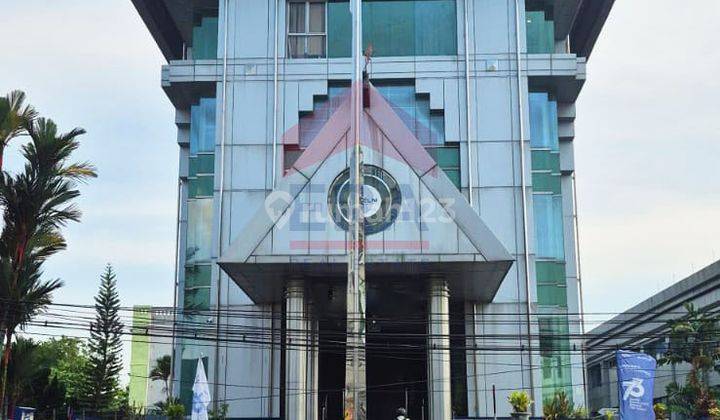 Lantai 1 Gedung Cocok Usaha dan Kantor Kawasan Pontianak Kota di Sultan Abdurrahman 1