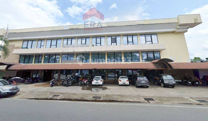 Hotel Lokasi Kota Posisi Hook di Letjend Suprapto - WR. Supratman 1
