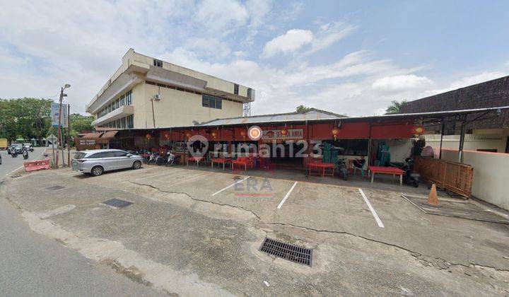 Hotel Lokasi Kota Posisi Hook di Letjend Suprapto - WR. Supratman 2