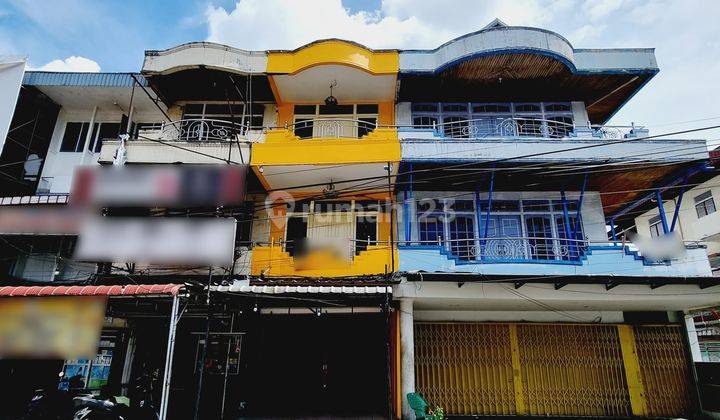 Ruko Area Pusat Kota Dan Siap Pakai di Tepi Jalan Gajah Mada 1