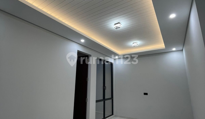 Rumah Mewah berkelas dengan Private Pool di Baruk Selangkah Merr 2