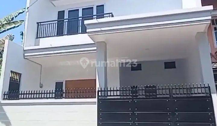 Dijual Rumah Baru Semolowaru, Minimalis, Siap Huni, Strategis  1