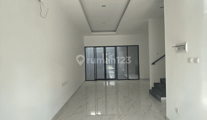 Rumah Baru gress minimalis Pakuwon City dekat ITS dan Galaxy Mall 2